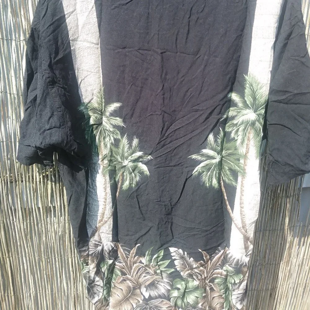 Hollis River Hawaiian Button Down Men - L